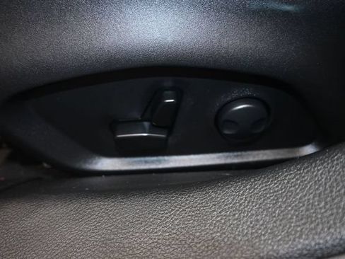 Used 2025 Jeep Compass Limited AWD/4WD image 7