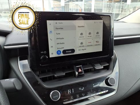 Used 2024 Toyota Corolla LE image 17