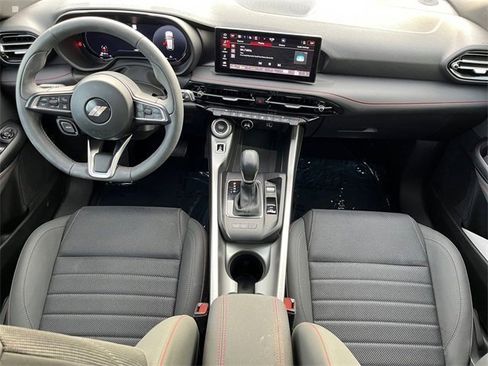 Used 2024 Dodge Hornet GT w/ GT Blacktop Package image 11