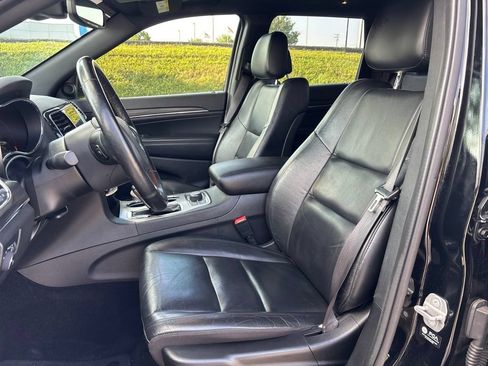 Used 2022 Jeep Grand Cherokee Limited AWD/4WD image 6