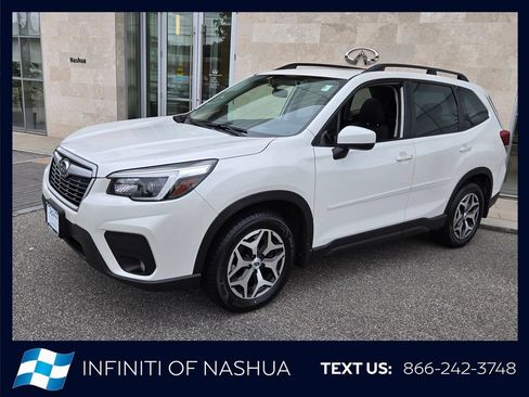 Used 2021 Subaru Forester Premium AWD/4WD image 2