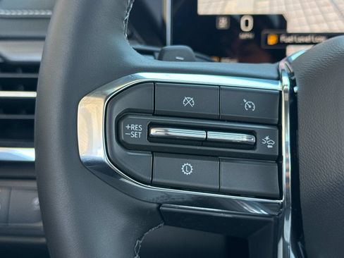 New 2026 GMC Acadia Elevation w/ Elevation Premium Package FWD image 28