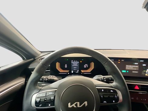Used 2025 Kia K5 GT-Line w/ GT-Line Premium Package image 7