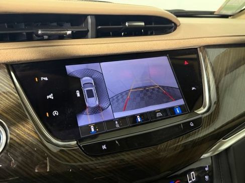 Certified 2024 Cadillac XT6 Premium Luxury w/ Platinum Package FWD image 9