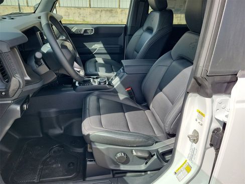 New 2026 Ford Bronco Big Bend w/ Black Diamond Package image 13