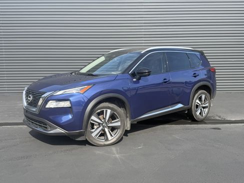 Used 2022 Nissan Rogue SL FWD image 1