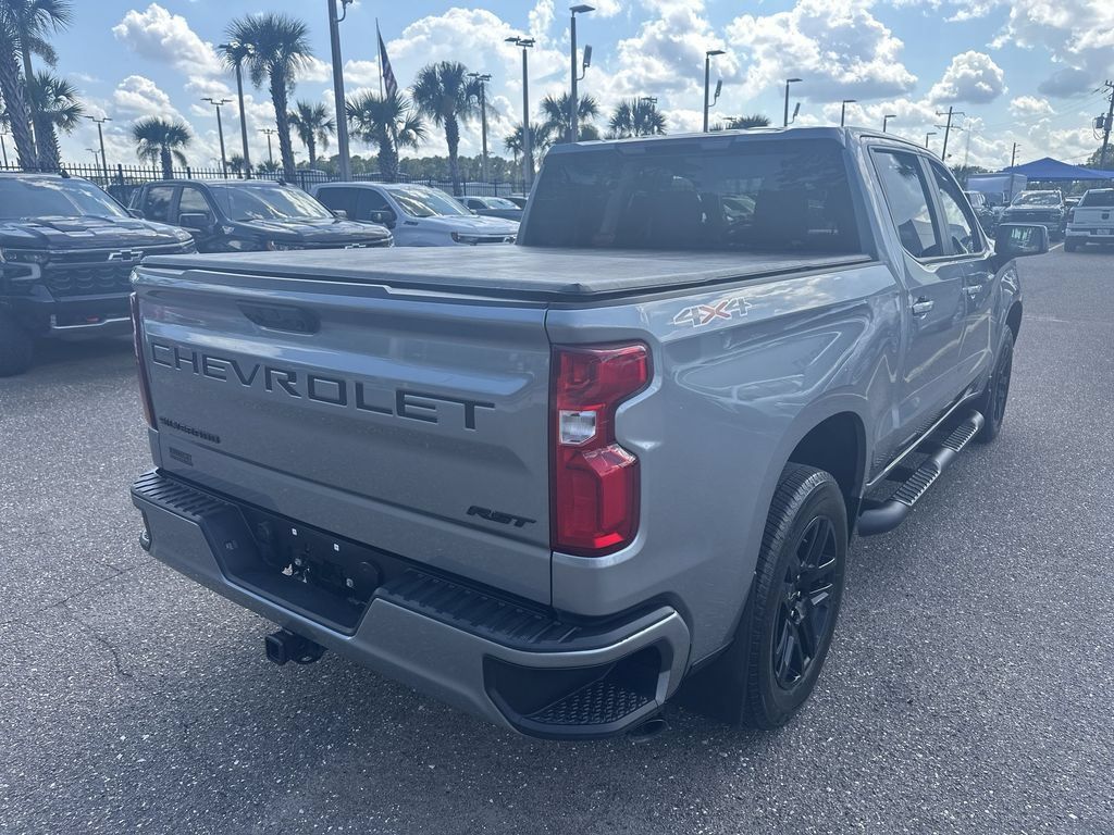 Used 2024 Chevrolet Silverado 1500 RST AWD/4WD image 16