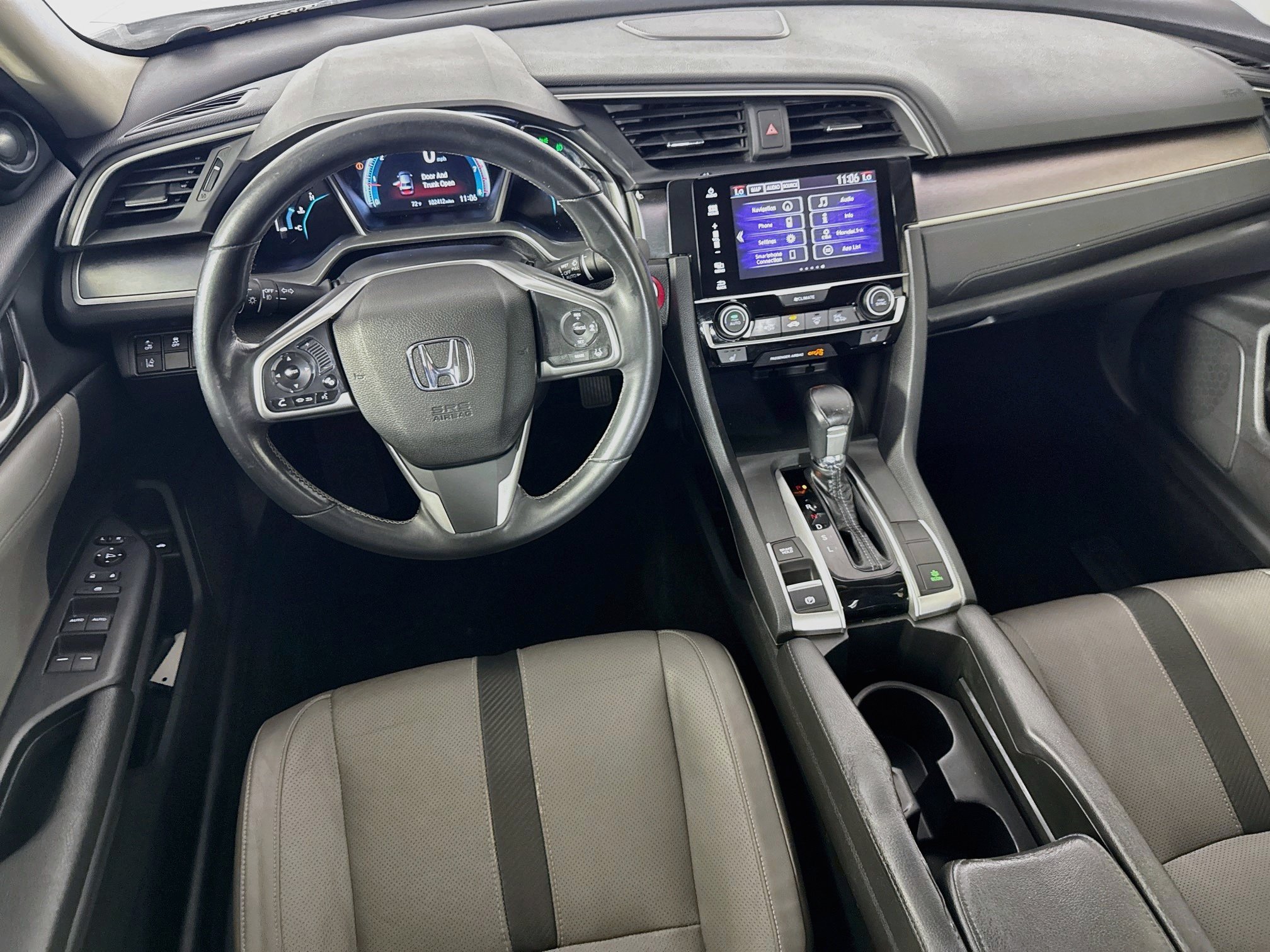 Used 2018 Honda Civic Touring image 28