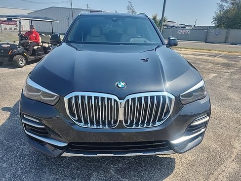 Used 2020 BMW X5 xDrive40i w/ Premium Package AWD/4WD image 16