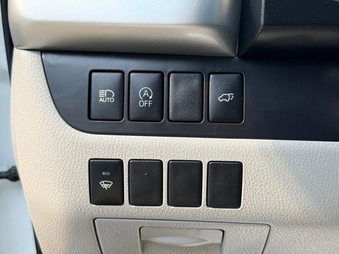 Used 2018 Toyota Highlander XLE FWD image 45