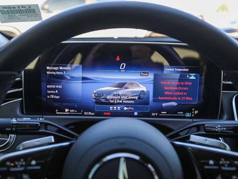 Used 2025 Mercedes-Benz E 350 Sedan image 22