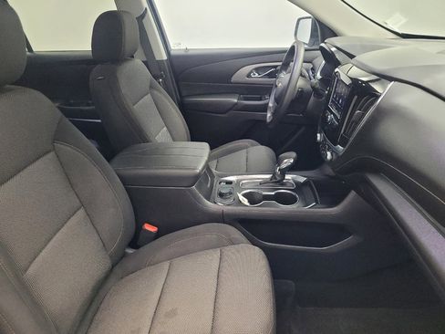 Used 2021 Chevrolet Traverse LS FWD image 21
