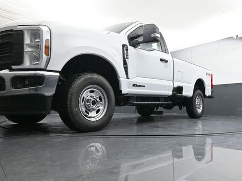 New 2026 Ford F250 XL w/ FX4 Off-Road Package AWD/4WD image 20