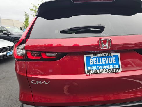 Certified 2025 Honda CR-V LX image 17