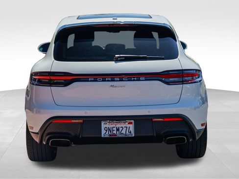 Used 2024 Porsche Macan AWD/4WD image 5