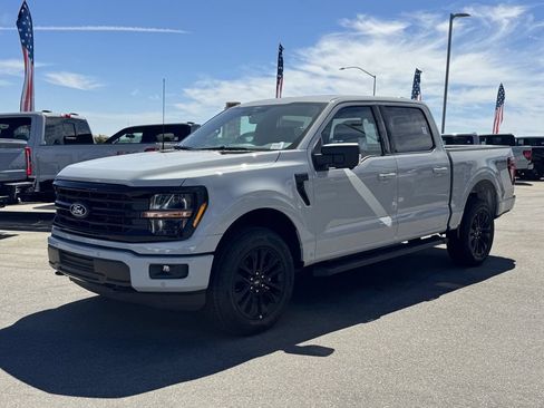 New 2026 Ford F150 XLT w/ Equipment Group 302A MID AWD/4WD image 4