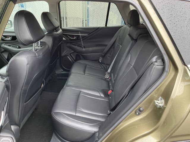 Used 2020 Subaru Outback Limited w/ Popular Package #2 AWD/4WD image 10