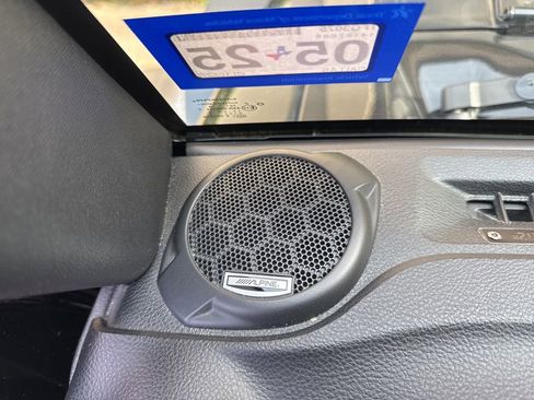 Used 2016 Jeep Wrangler Unlimited Black Bear image 19