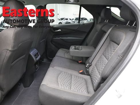Used 2021 Chevrolet Equinox LT FWD image 20