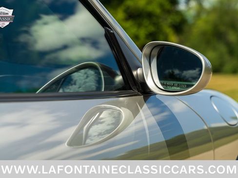 Used 2002 Porsche 911 Carrera RWD image 46