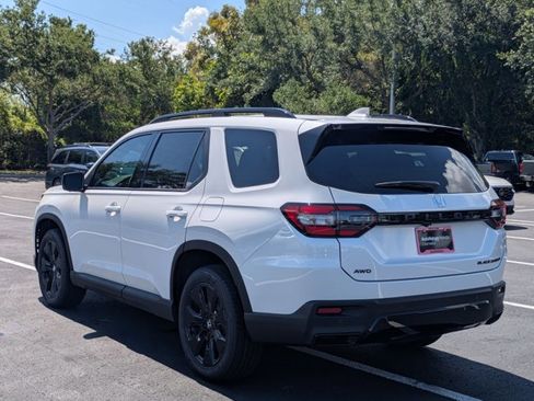 New 2026 Honda Pilot Black Edition image 9