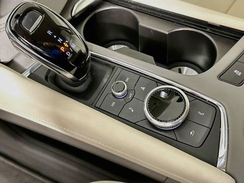 Used 2025 Cadillac XT5 Premium Luxury w/ Technology Package FWD image 20