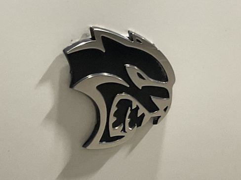 Used 2015 Dodge Challenger SRT Hellcat image 7