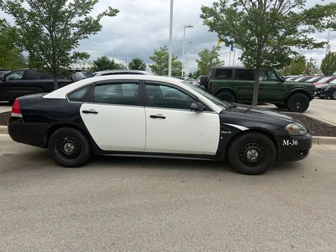 Used 2009 Chevrolet Impala Police FWD image 4