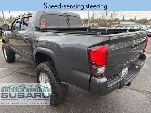 Used 2022 Toyota Tacoma SR image 8