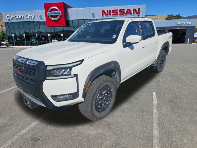 Used 2026 Nissan Frontier PRO-4X AWD/4WD image 3