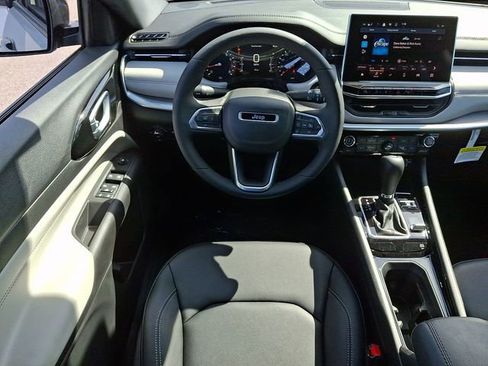 New 2026 Jeep Compass Limited image 7