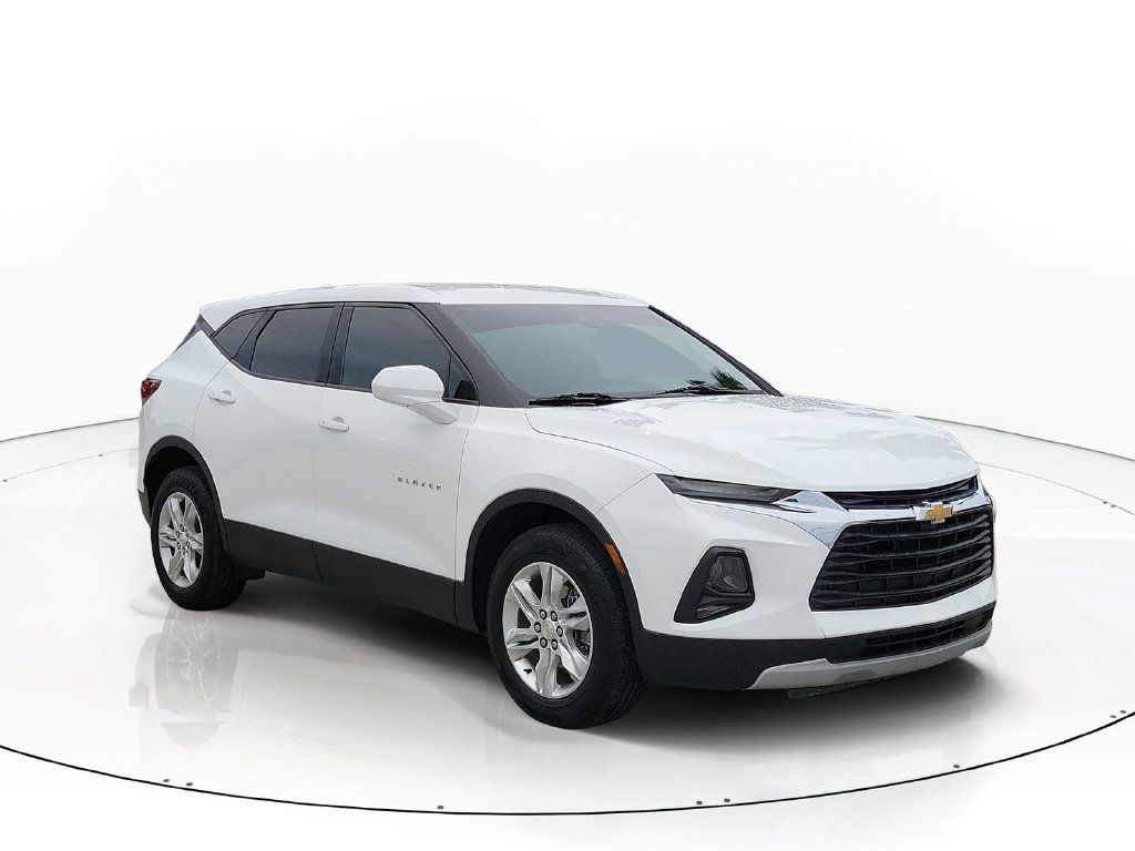 Used 2021 Chevrolet Blazer LT FWD image 4