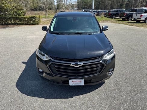 Used 2018 Chevrolet Traverse Premier w/ Redline Edition image 2