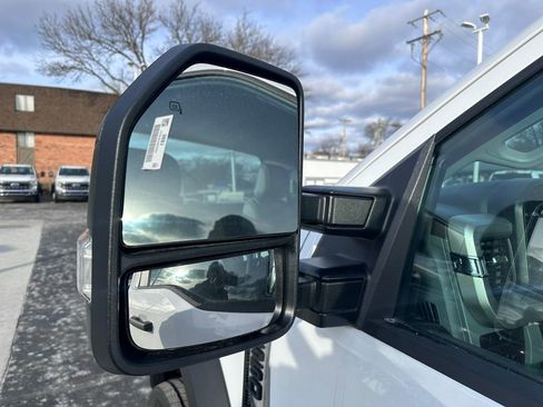 New 2024 Ford F550 4x4 Regular Cab Super Duty image 12