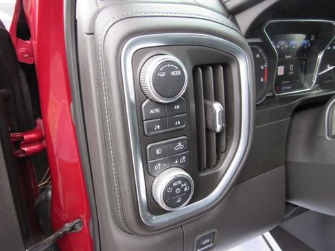 Certified 2020 GMC Sierra 1500 Denali w/ LPO, GMC Protection Package AWD/4WD image 19