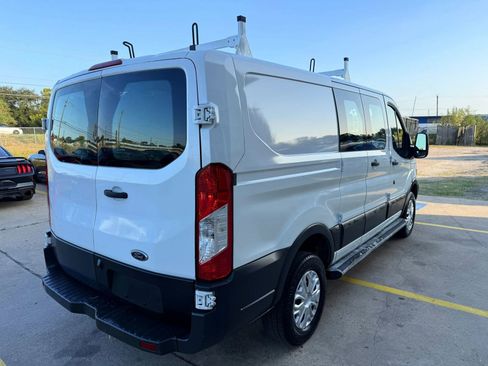 Used 2016 Ford Transit 250 130 Low Roof w/ Exterior Upgrade Package image 6