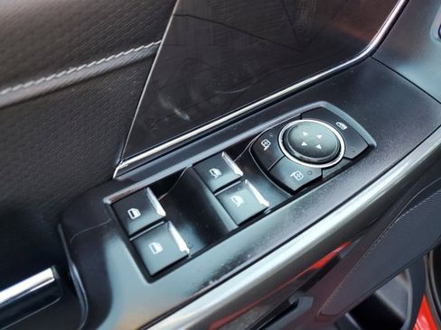 Certified 2022 Ford F150 XLT w/ Equipment Group 302A High image 17