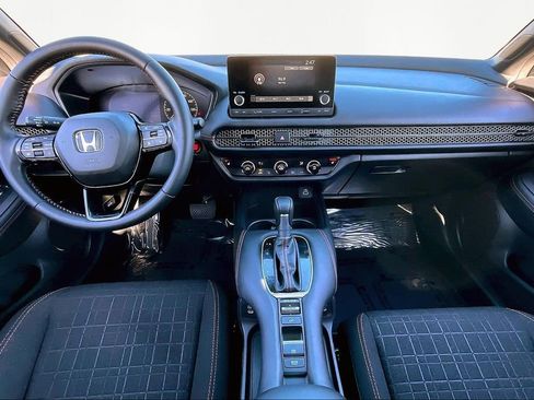 Certified 2025 Honda HR-V Sport image 7