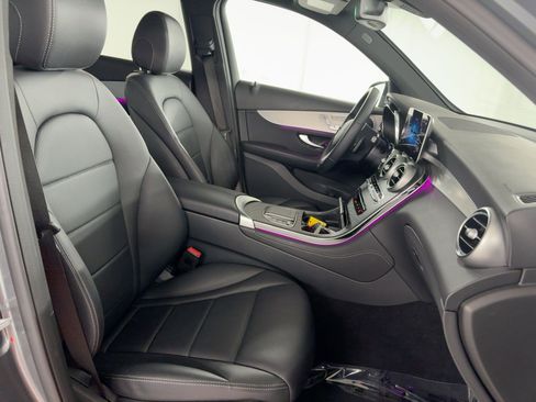 Used 2021 Mercedes-Benz GLC 300 GLC 300 image 31