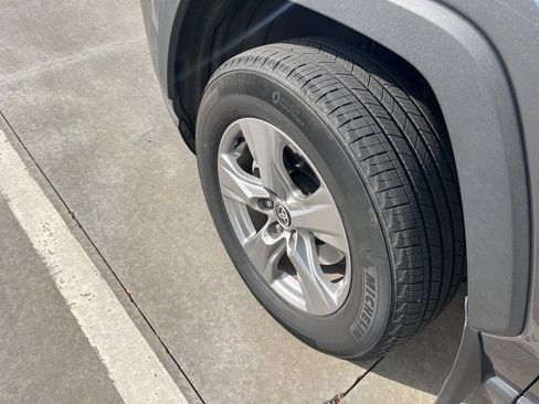 Used 2023 Toyota RAV4 XLE image 3