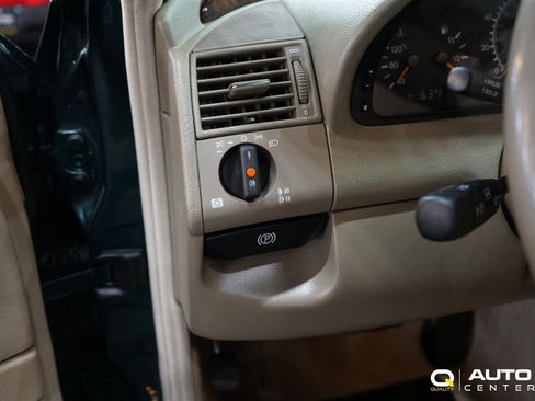 Used 1999 Mercedes-Benz C 230 image 18