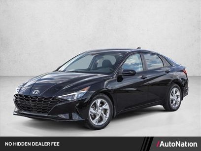 Used 2023 Hyundai Elantra SE