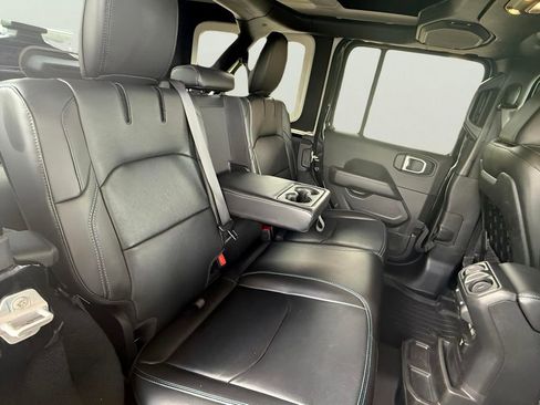 Used 2022 Jeep Wrangler Unlimited Rubicon 4xe w/ Steel Bumper Group image 9