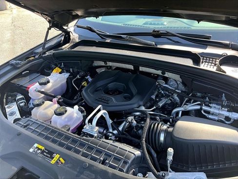 Used 2023 Jeep Grand Cherokee 4WD 4xe w/ Luxury Tech Group II image 35