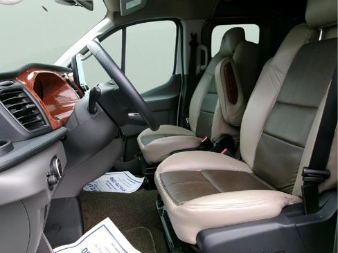 Used 2021 Ford Transit 150 Low Roof RWD image 20