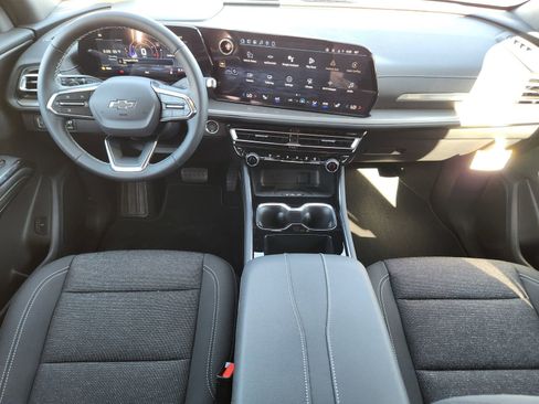 New 2026 Chevrolet Traverse LT image 23