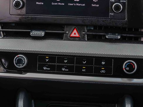 Certified 2023 Kia Sportage LX AWD/4WD image 12