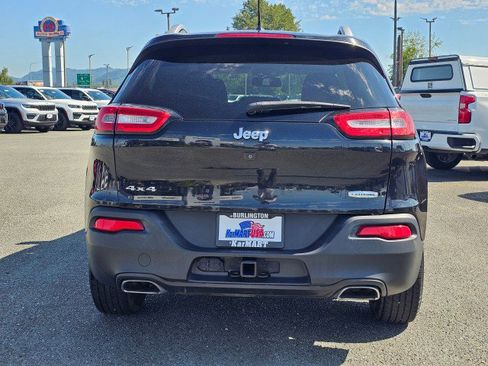 Used 2015 Jeep Cherokee Latitude w/ Trailer Tow Group AWD/4WD image 4