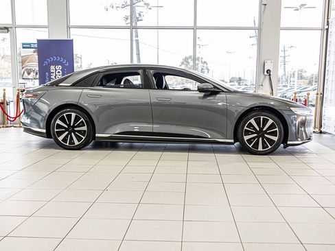 Used 2023 Lucid Air Pure image 12