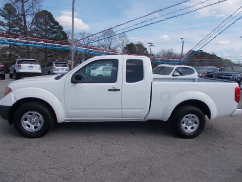 Used 2019 Nissan Frontier S image 18